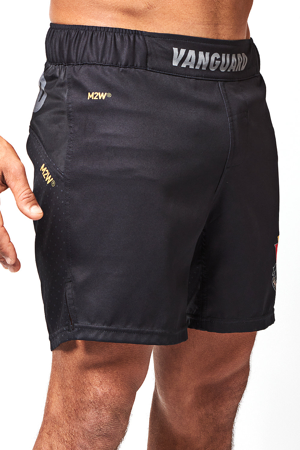 COMPETITORE Shorts - BLACK