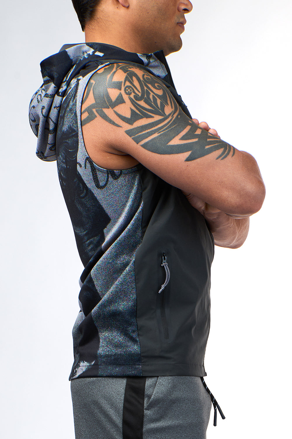 TECH VEST - BLACK