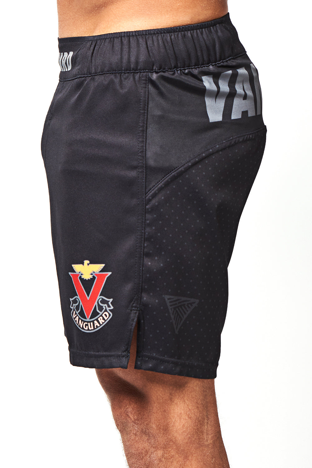COMPETITORE Shorts - BLACK