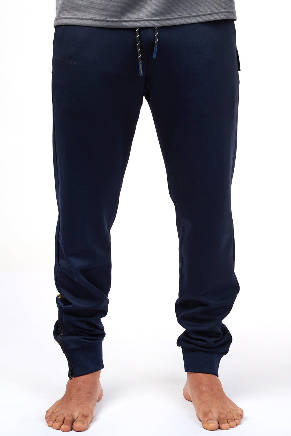 DESTINATION TRAVEL Joggers - Indigo