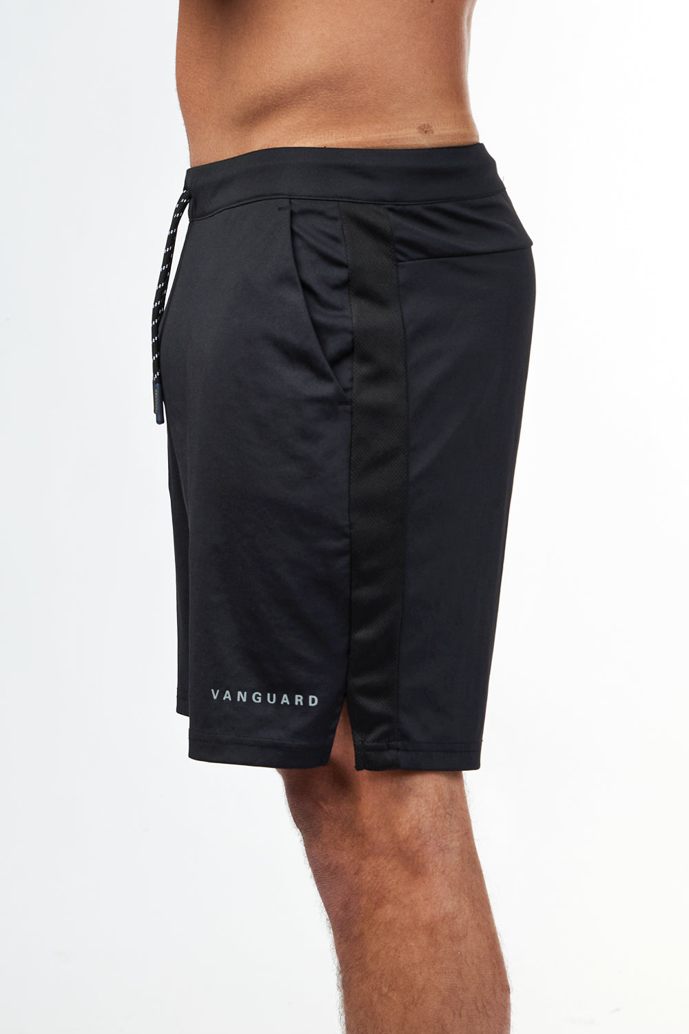 TECH SHORT - BLACK
