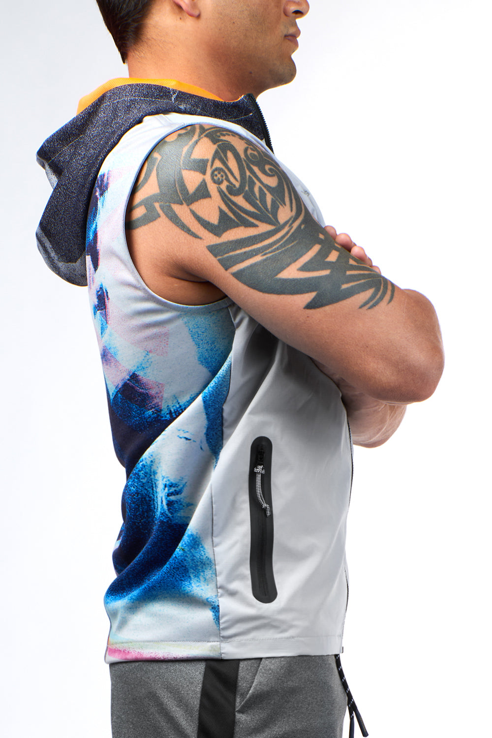 TECH VEST - GREY