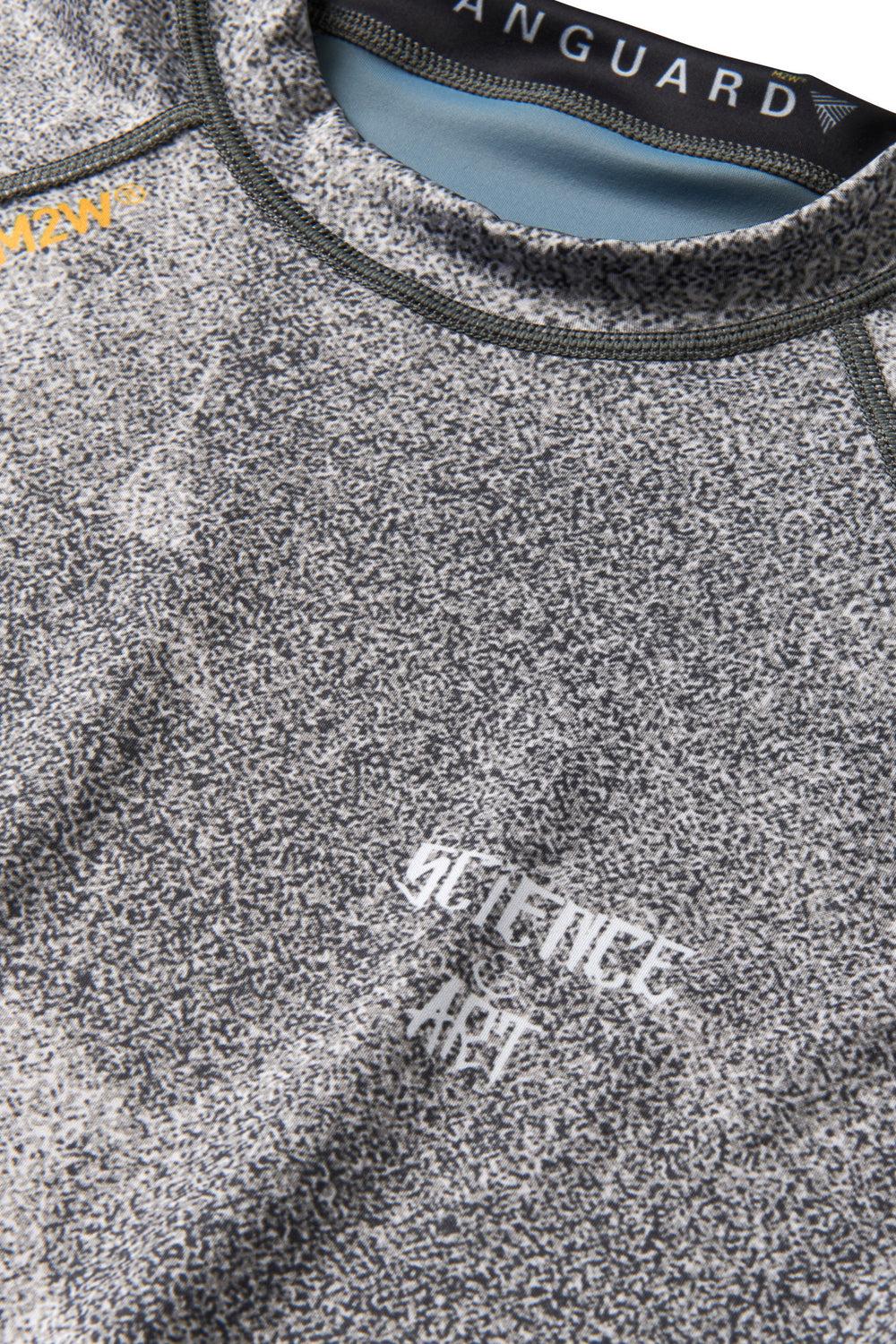 Science & Art L/S Rashguard - Pixel