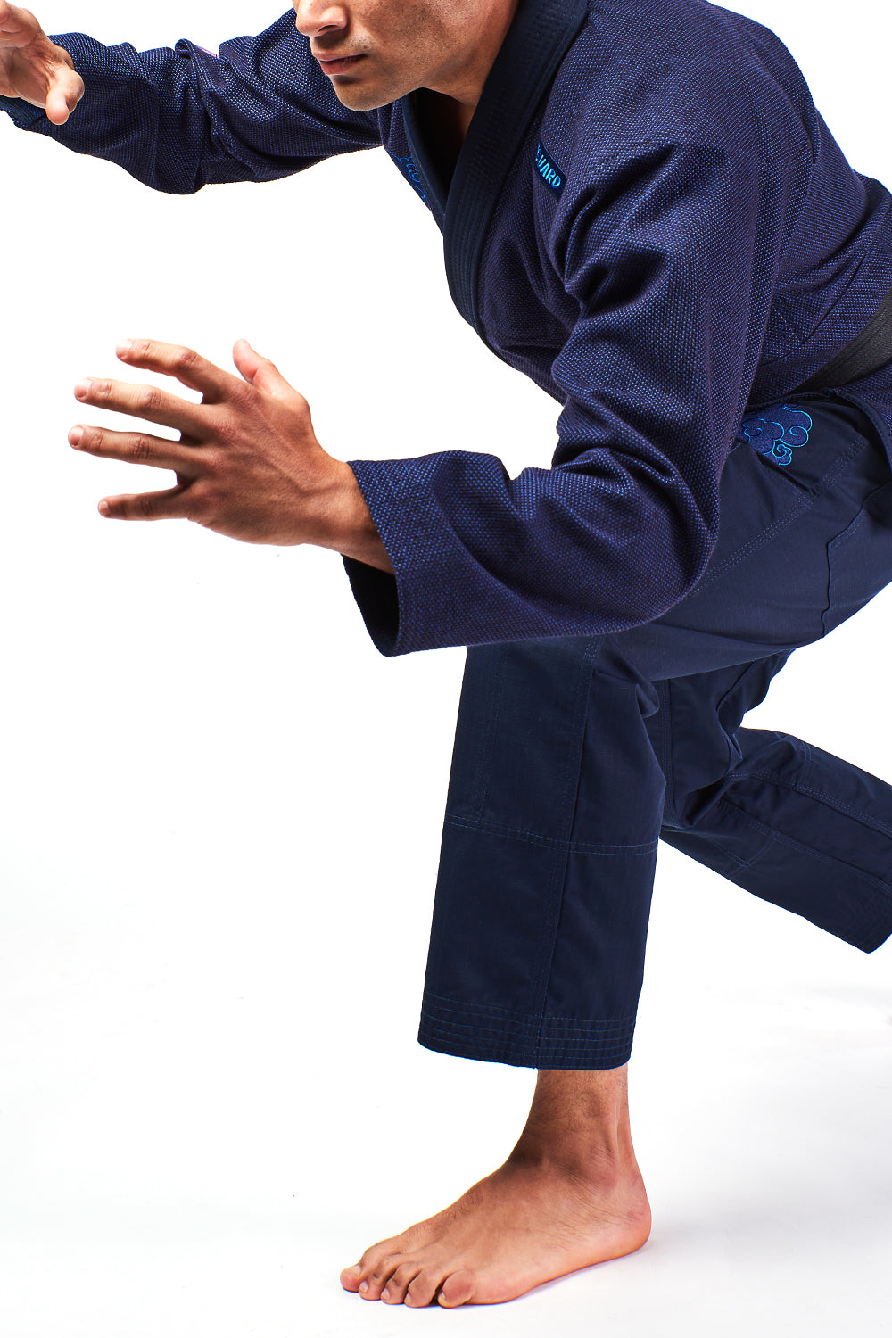 VG X LUSSO Cloud Kimono - Indigo